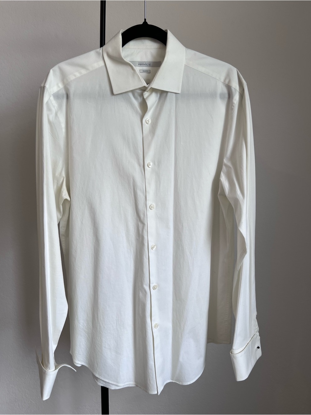 Perry Ellis Men's off white cotton medium slim fit white button down
